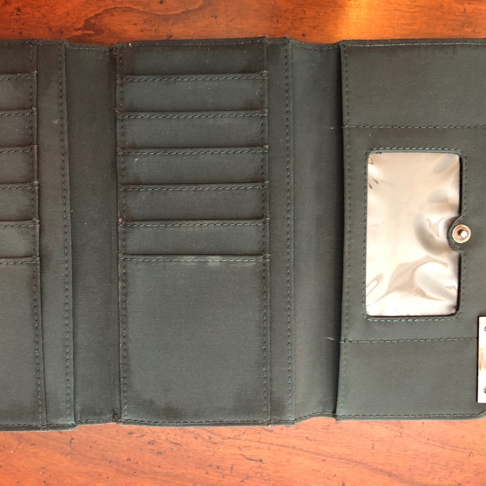 Kenneth Cole Reaction women’s wallet - Picture 3 of 8